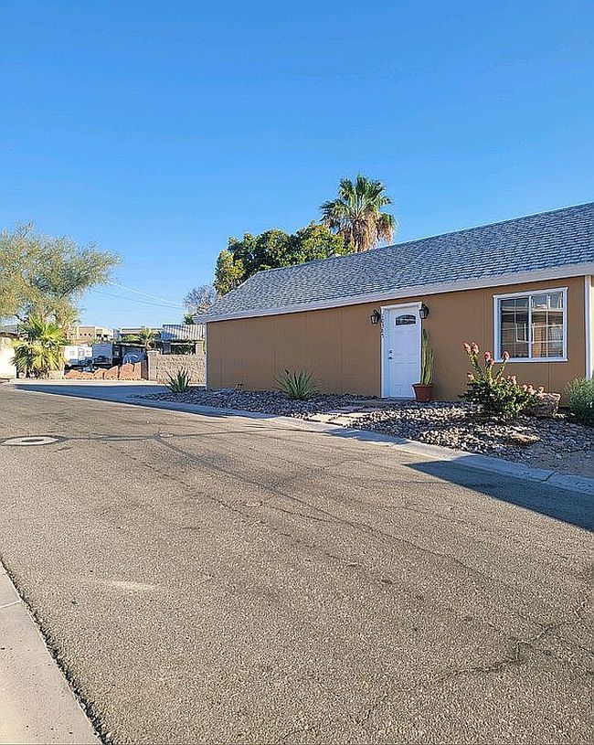 Photo of 10385 E North Martinez Lake Rd, Yuma, AZ