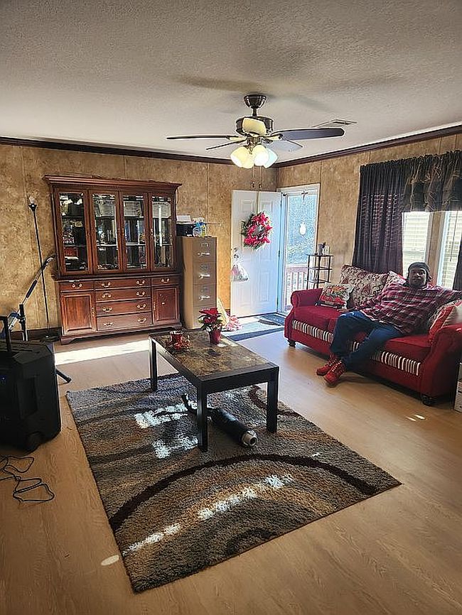 Photo of 113 Chipper Ln, Sparta, GA