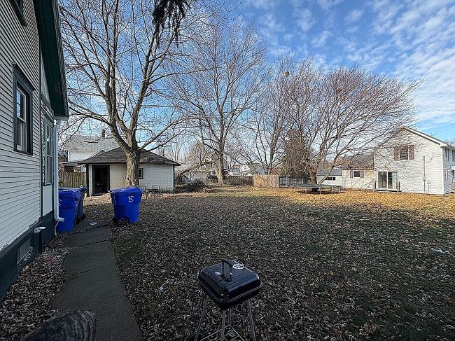 Image of 502 W 5th St