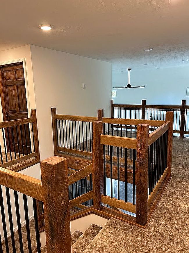 Photo of 719 N Hathaway St, Winamac, IN