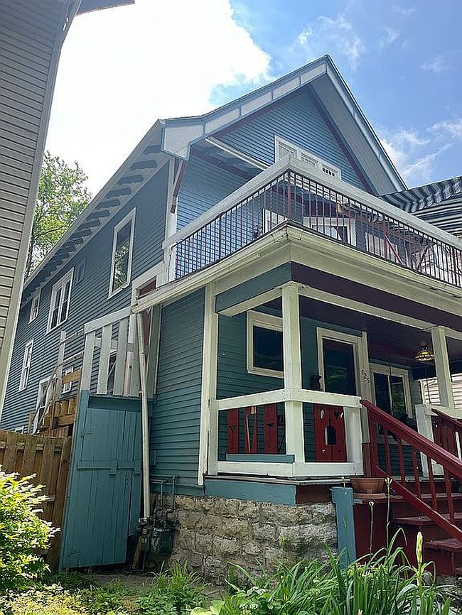 Photo of 725 Linwood Ave, Buffalo, NY