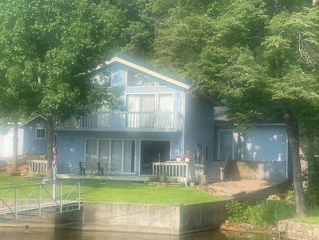 Preview of property located at 236 Maple Ln