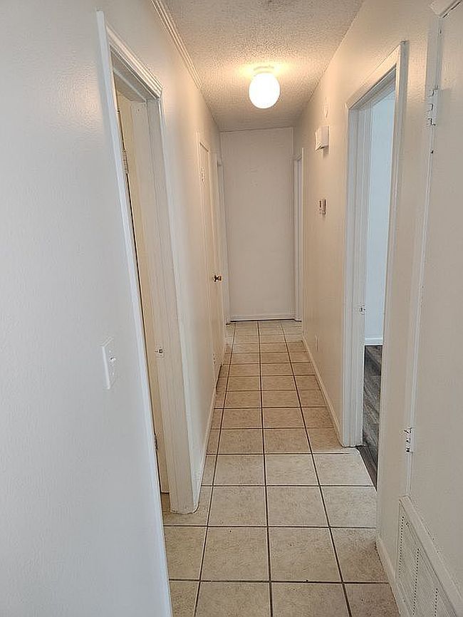 Photo of 4691 Cyril Dr, Pace, FL