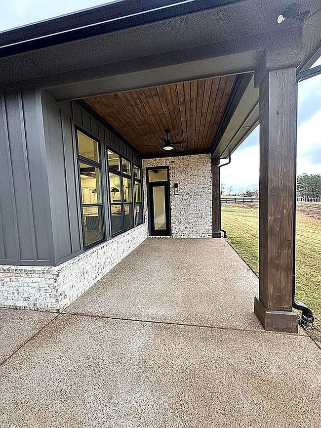 Image of 25 Shoreview Ln
