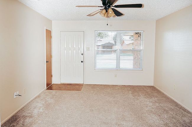 Photo of 720 12th St, Wolfforth, TX