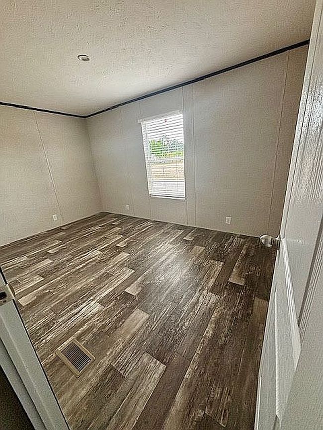 Image of 1315 Kenneth Dr