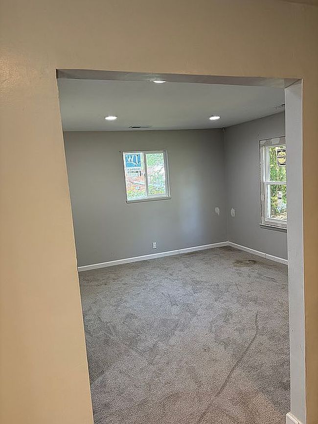 Photo of 12195 Mendota St, Detroit, MI