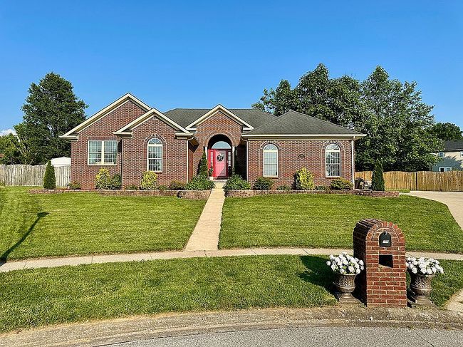 Image of 109 Bedford Ct