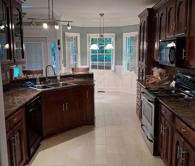 Image of 102 Portico Dr