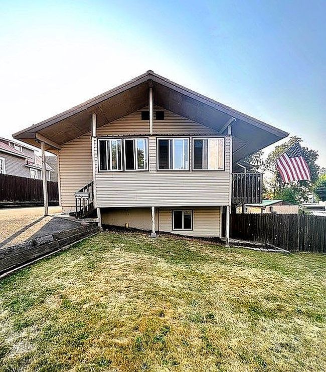 Photo of 119 S 5th St