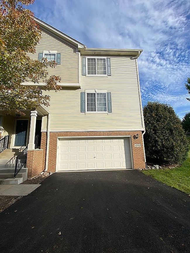 Photo of 1793 Indian Hill Ln