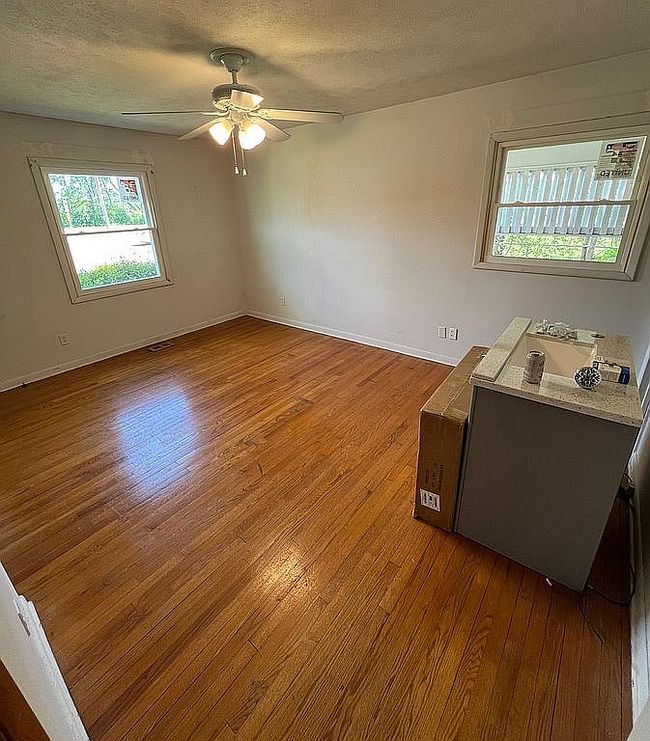 Image of 642 Glensford Dr