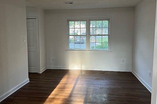 Photo of 8408 Dampier Ct, Springfield, VA