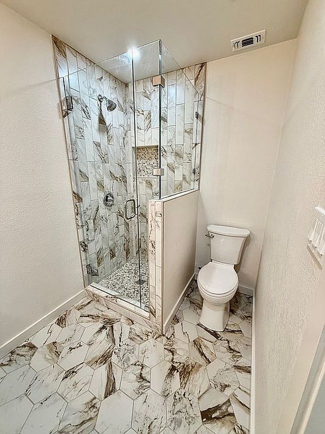 Photo of 323 Broadmoor Dr, Fredericksburg, TX