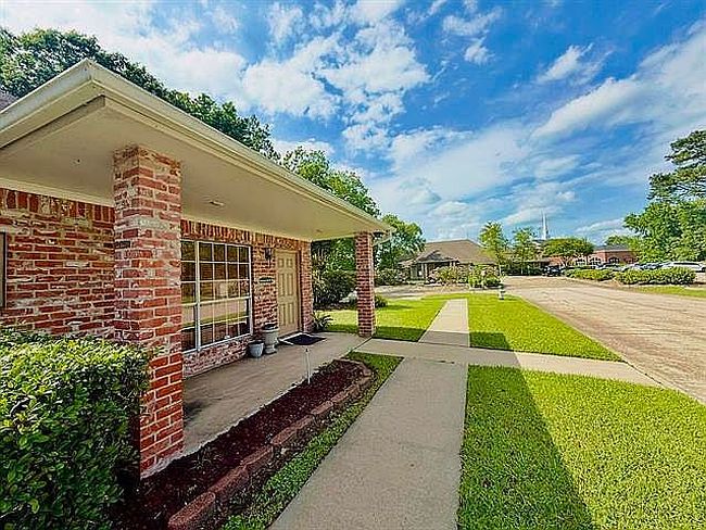 Photo of 3590 Blackmon Ln, Beaumont, TX