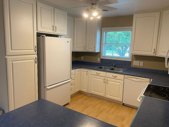 Additional photo 2 of property located at 550 N Welco Dr