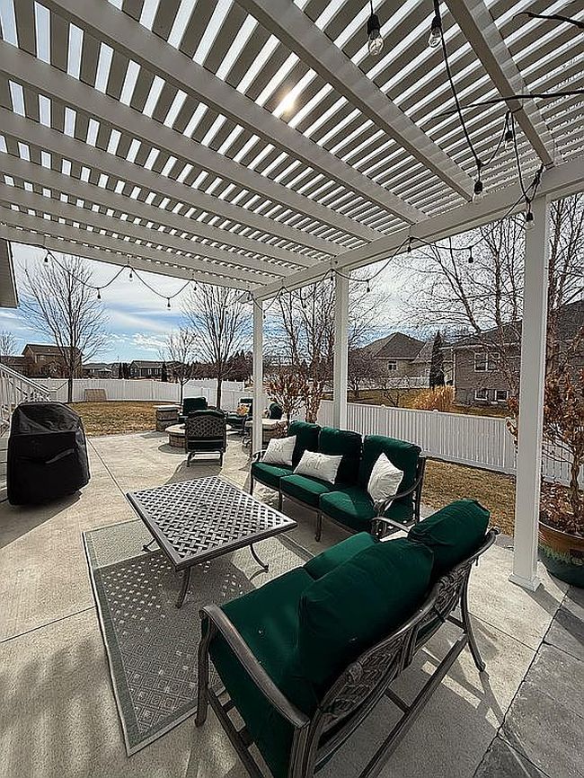 Image of 3823 Meadowlark Cir