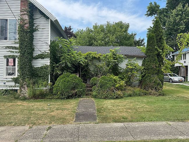 Photo of 261 Seminary St, Wilson, NY