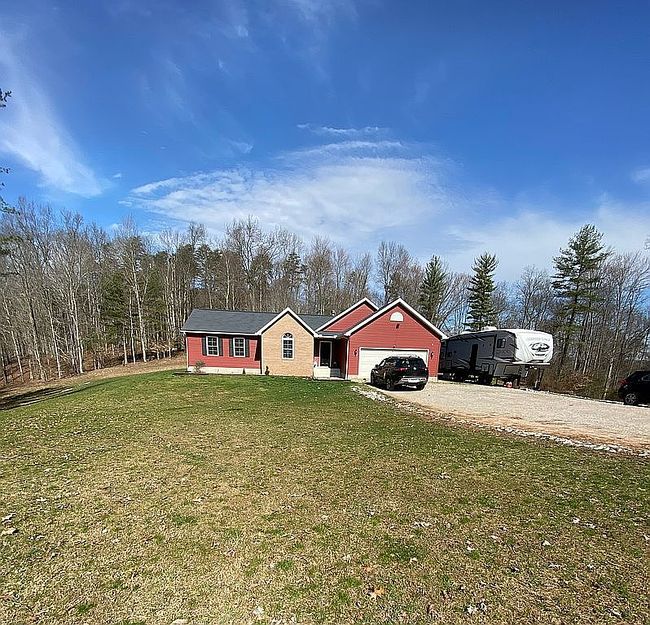 Photo of 280 Tuckers Trl, Harrisville, WV