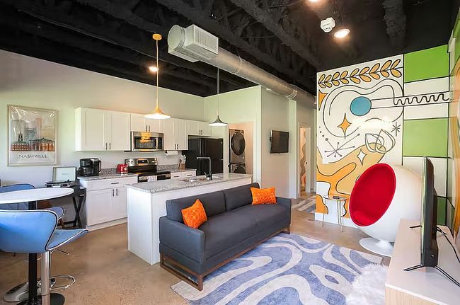 Additional photo 1 of property located at 295 Plus Park Blvd #110