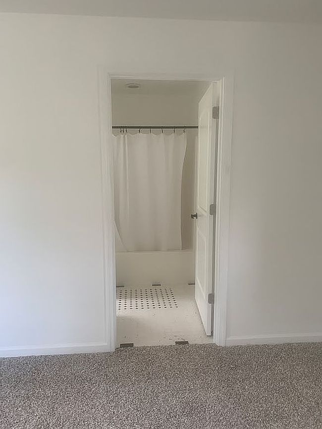 Photo of 6897 County Road 15, Chesapeake, OH