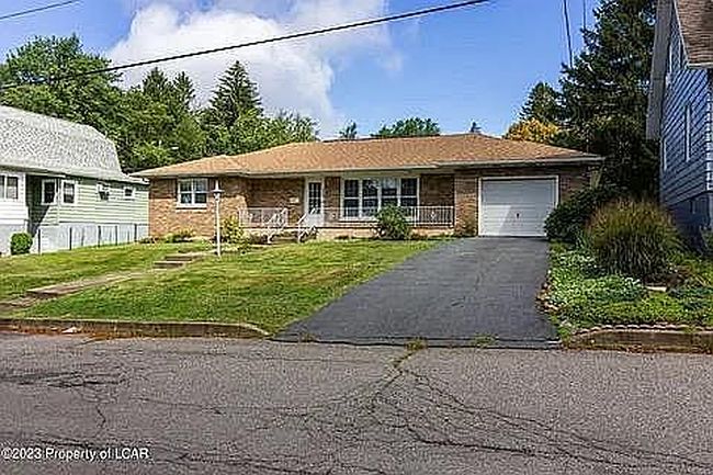Image of 741 Ridge Ave