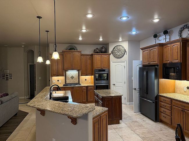 Photo of 7691 Tuscany Way, Farmington, NM