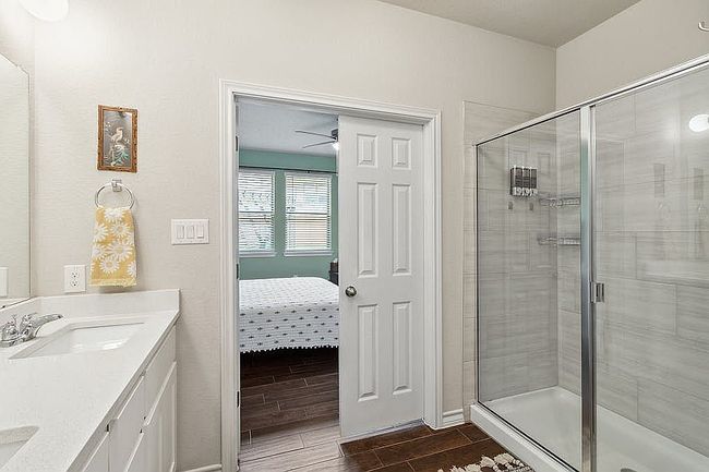 Photo of 707 Eves Necklace Dr, Buda, TX