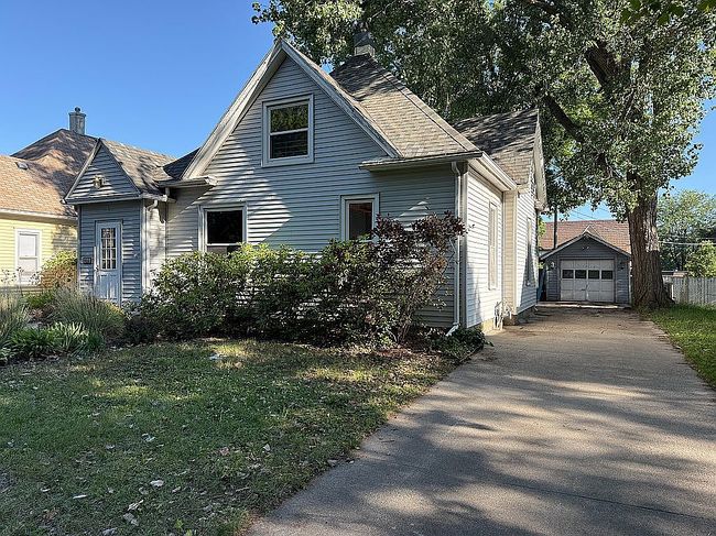 Photo of 1103 Koenigstein Ave, Norfolk, NE
