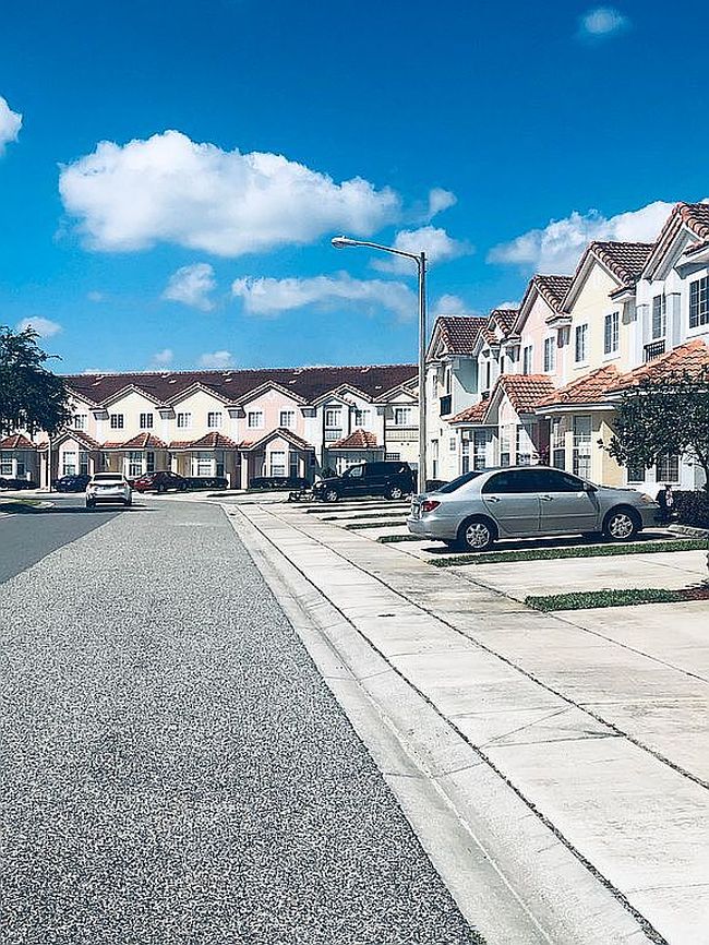 Image of 1136 S Beach Cir