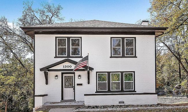 Image of 1300 Moreland Ave