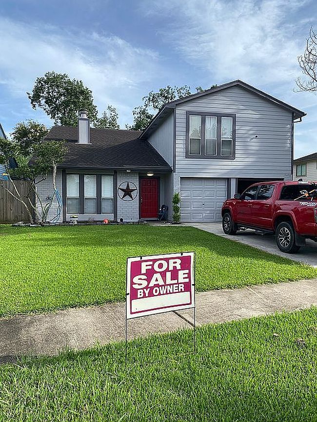 Photo of 101 Civil Dr, League City, TX