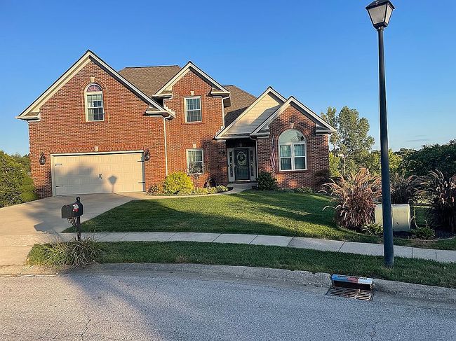Photo of 661 Autumn Wood Dr