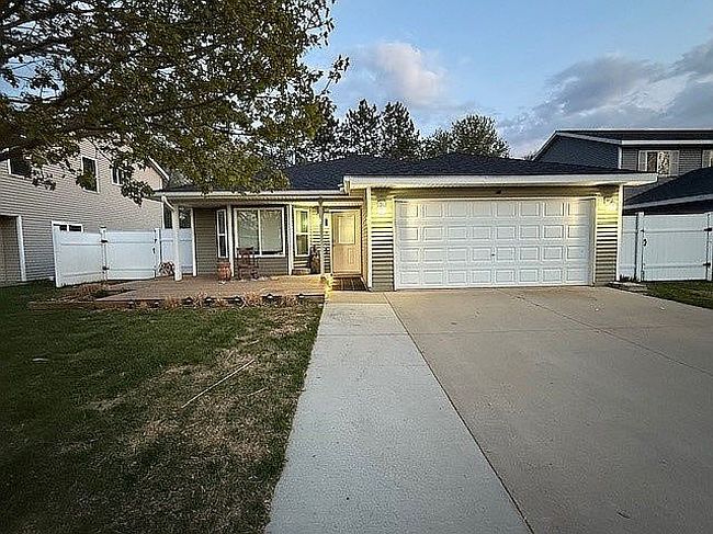 Image of 520 Elk Ave