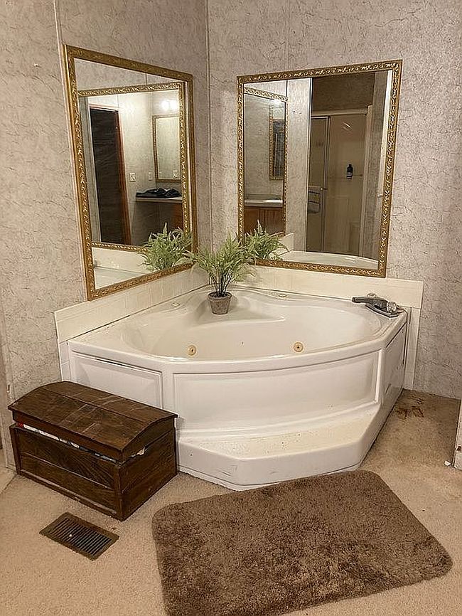 Photo of 6922 Winford Shls, Fort Wayne, IN