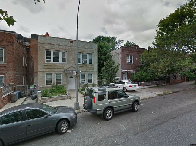 Additional photo of property located at 1441 Leland Ave