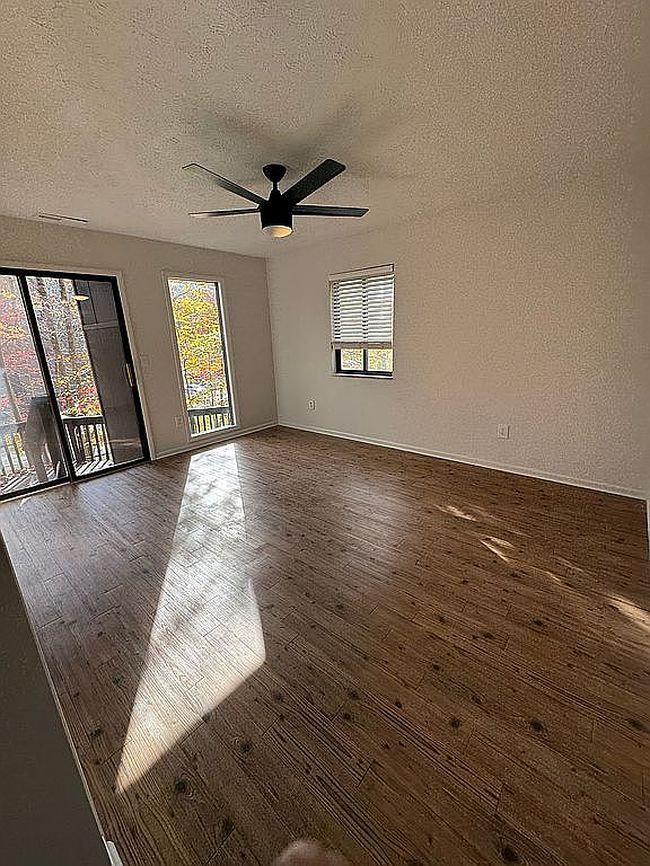 Image of 187 Cascade Dr
