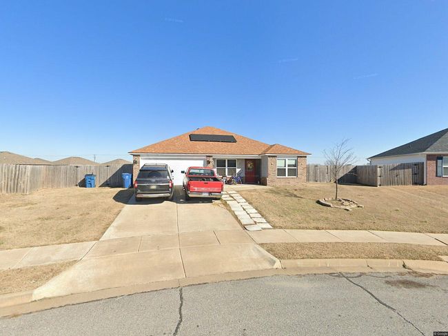 Photo of 856 Evans Cir