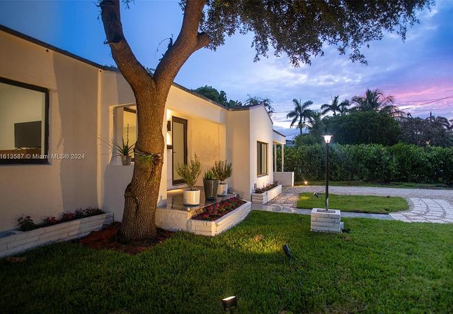 128 Nw 84th St, Miami, FL