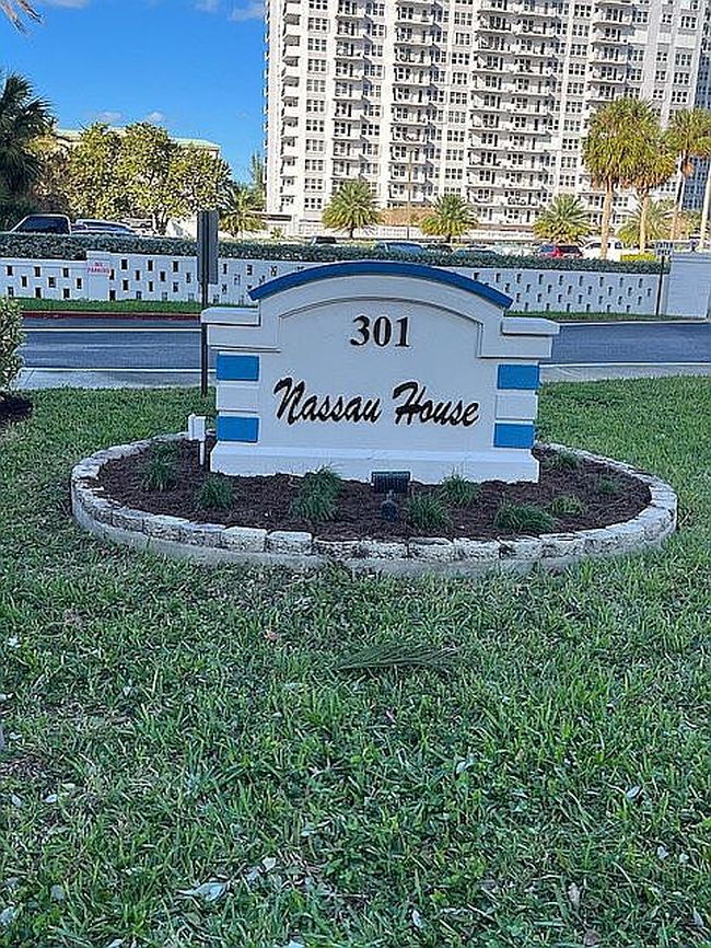 Image of 301 N Ocean Blvd Penthouse 3