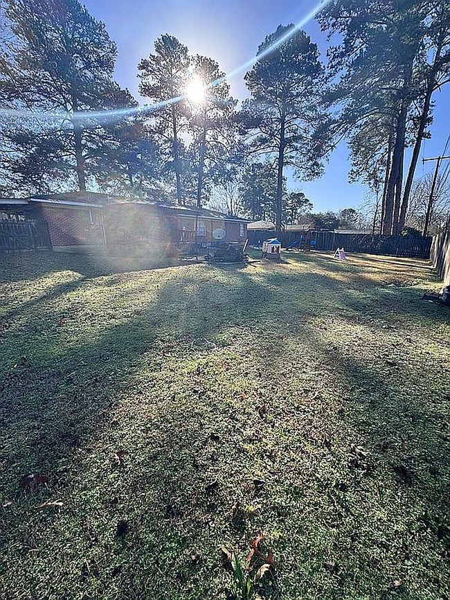 Image of 205 8th St Ne