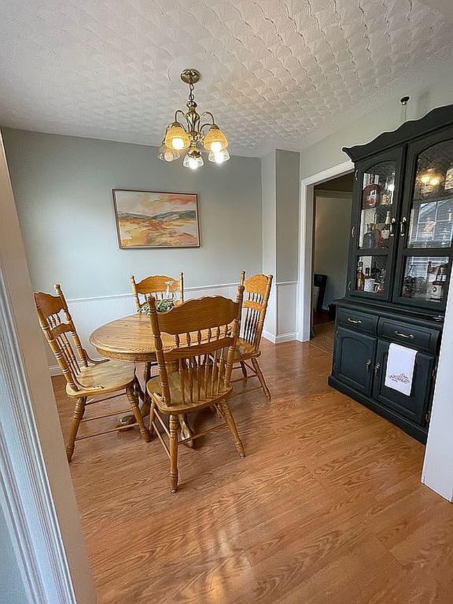 Additional photo 2 of property located at 813 Johnson St