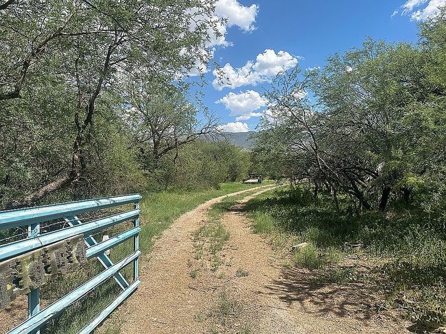 Additional photo 1 of property located at 1954 N Wentworth Rd