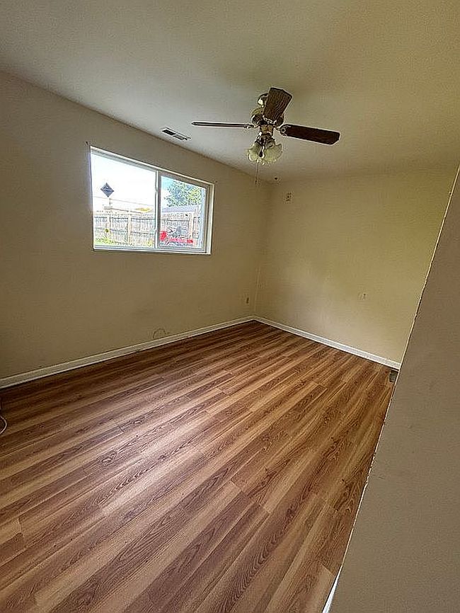 Preview of property located at 2121 Superior Ave