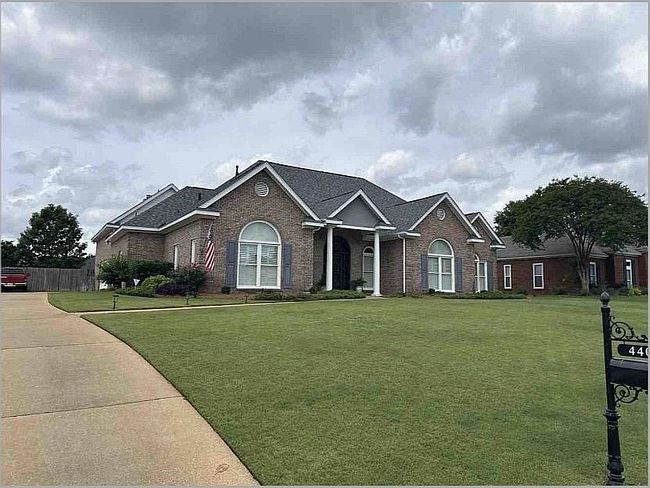 Photo of 440 Holly Brook Dr, Montgomery, AL