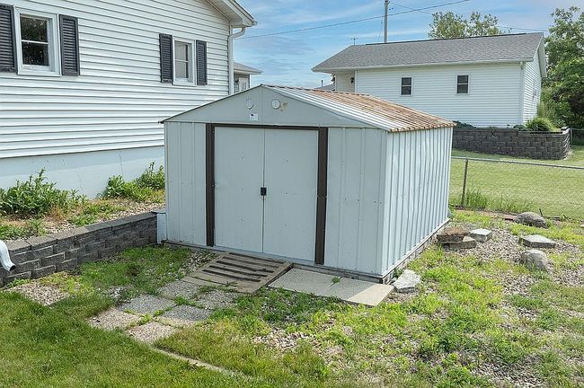 Photo of 2625 Willow St Sw, Cedar Rapids, IA