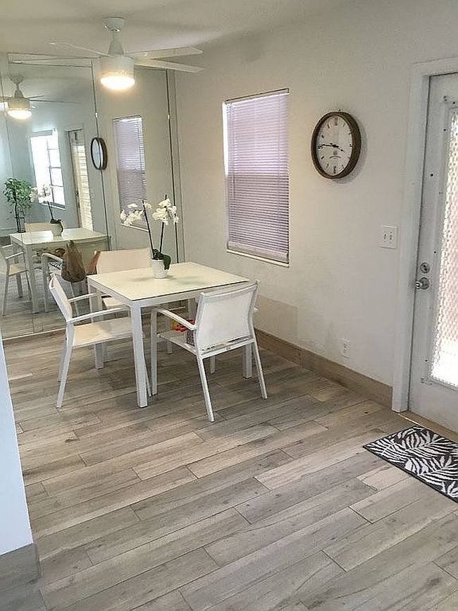 Additional photo 3 of property located at 1010 Hythe A #A