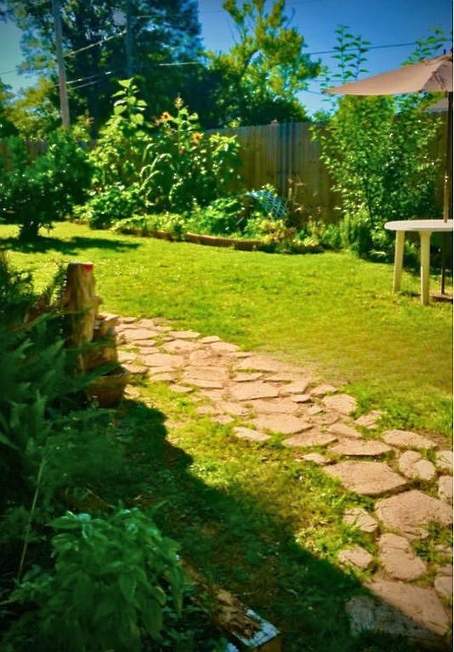 Additional photo 1 of property located at 21 E Hannah Cir