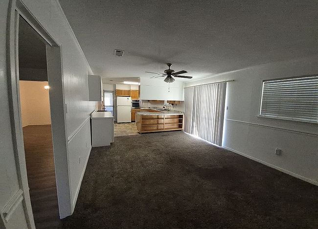 Additional photo 3 of property located at 313 Sutherland Dr