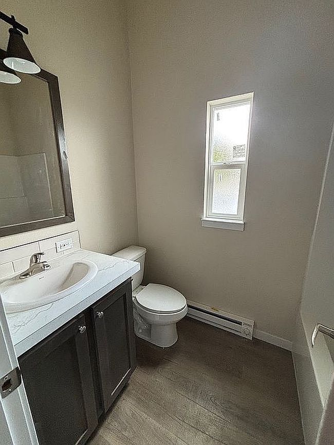 Photo of 4720 Ne 110th Ave Unit 1, Portland, OR